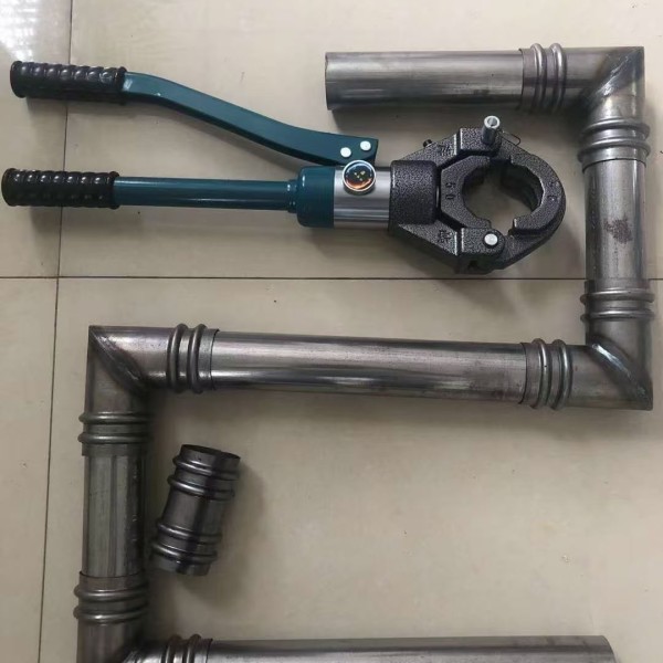 和静鑫亿呈冷却管